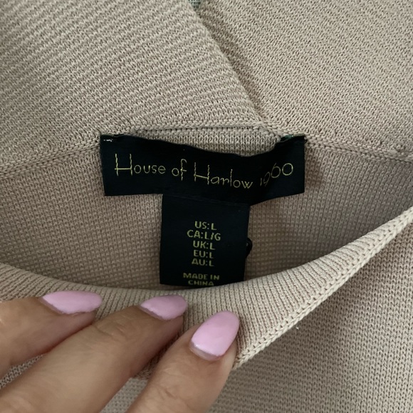 NWT House Of Harlow 1960 Compression Sculpt Knit Crop Tank Beige Large - Picture 2 of 4